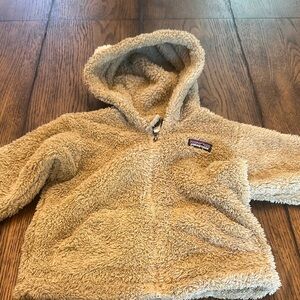 Patagonia Cozy Tan Sherpa Jacket